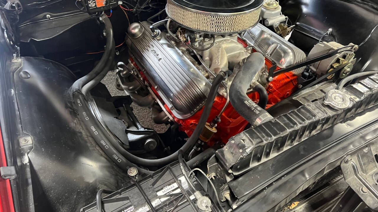 1965 Chevrolet Impala 396 L78 32