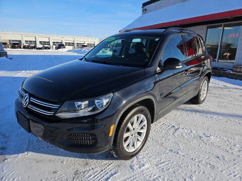 2017 Volkswagen Tiguan 2.0T Limited S 4Motion