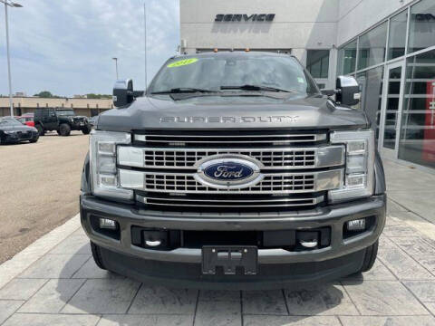 2017 Ford F-450 Super Duty Platinum