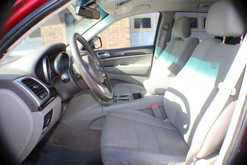 2011 Jeep Grand Cherokee Laredo