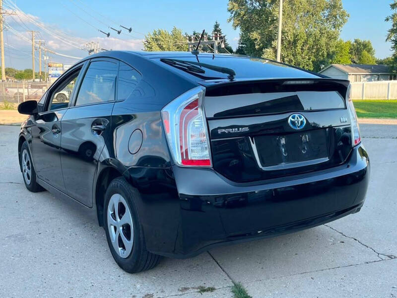 2014 Toyota Prius Three