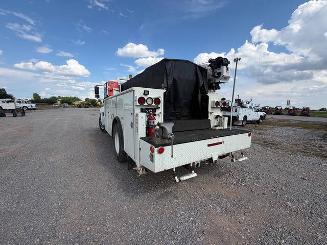 2016 Hino 338