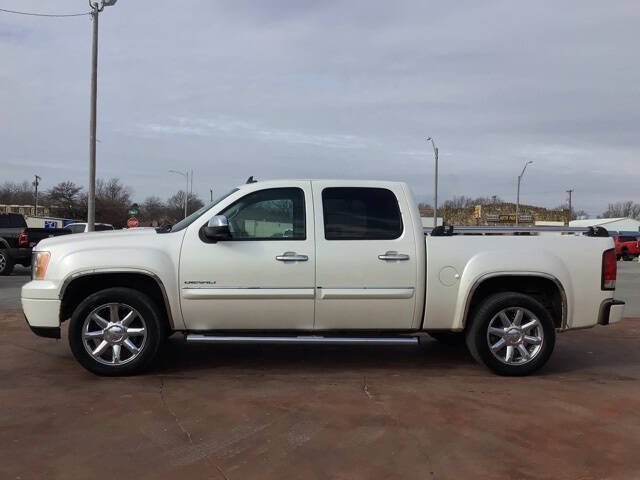 Used 2011 GMC Sierra 1500 Denali Denali with VIN 3GTP2XE20BG189095 for sale in Vinita, OK