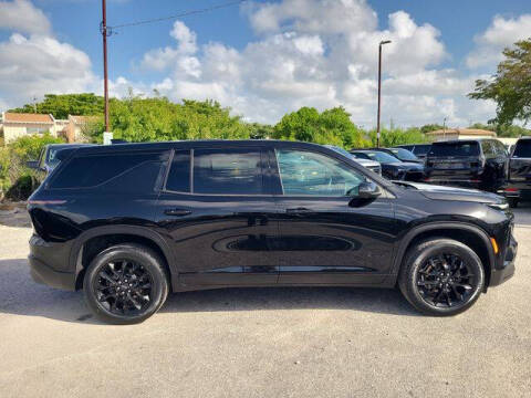 2024 Chevrolet Traverse LS