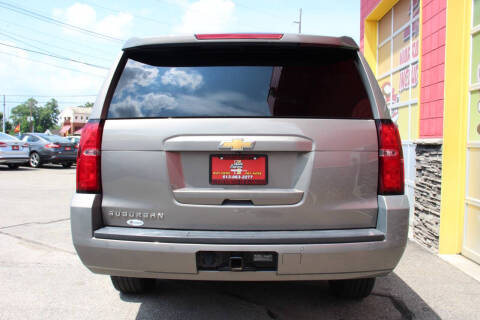 2018 Chevrolet Suburban LT