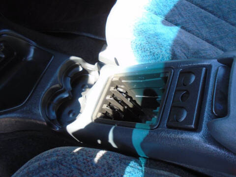 2001 Chevrolet S-10 LS