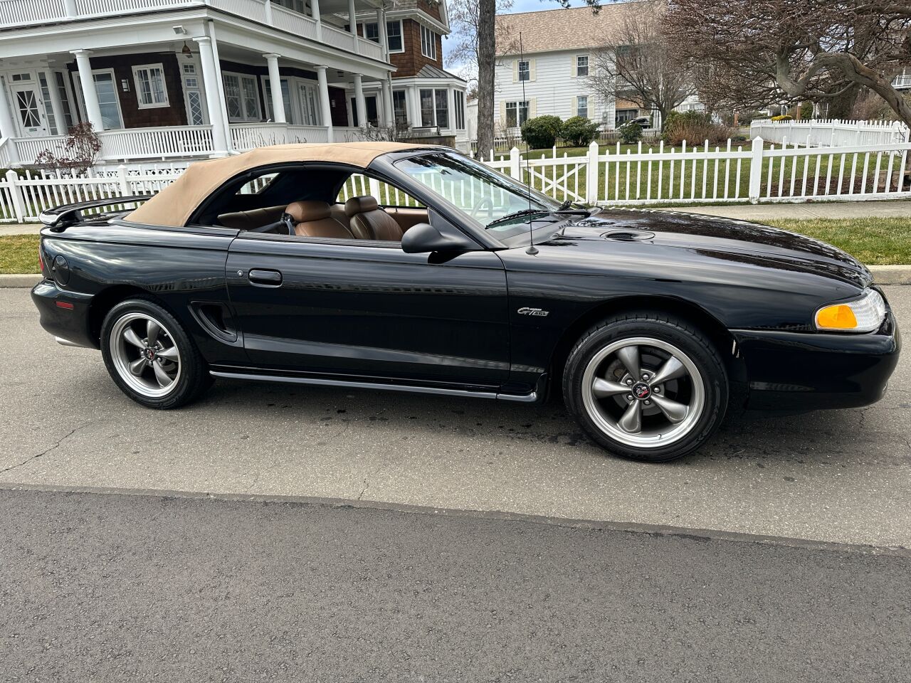 1998 Ford Mustang 14