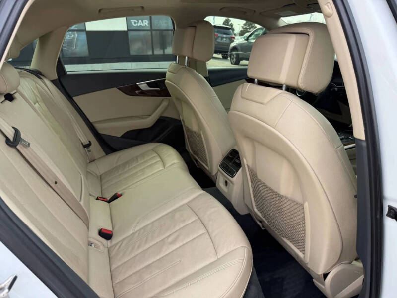 2017 Audi A4 2.0T quattro Premium