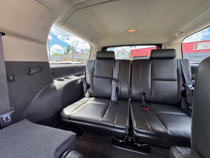 2011 Chevrolet Suburban LTZ