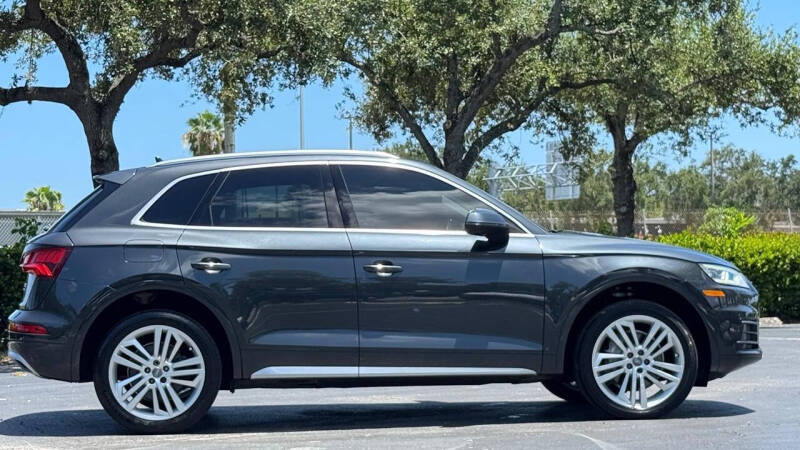 2018 Audi Q5 2.0T quattro Premium Plus