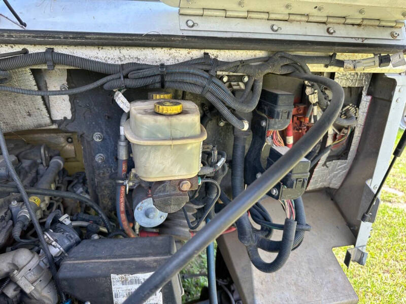 2022 Freightliner MT45 Chassis