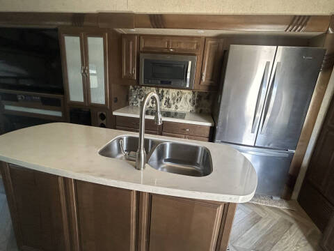 2016 CEDAR CREEK 38EL