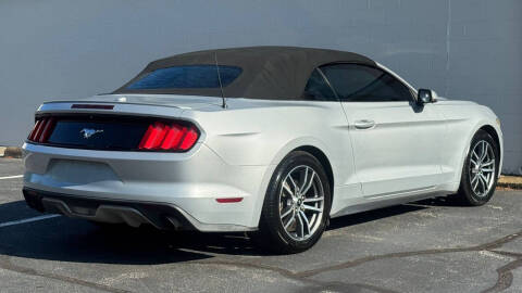 2016 Ford Mustang EcoBoost Premium