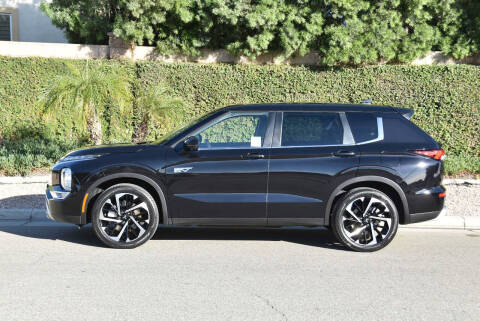 2023 Mitsubishi Outlander PHEV SE
