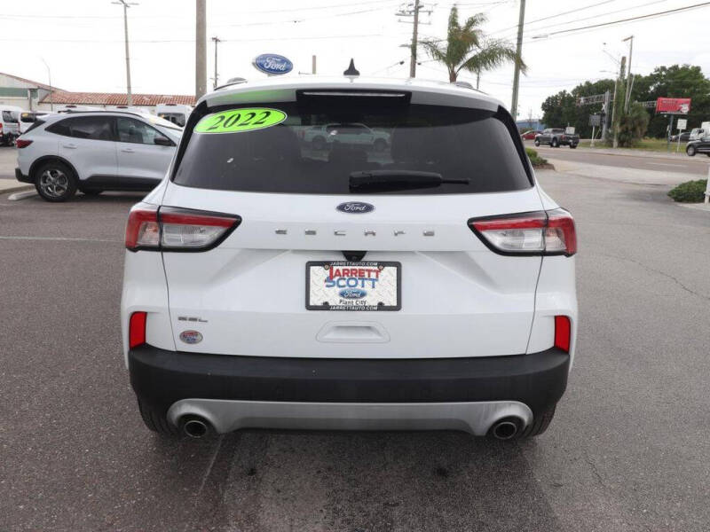2022 Ford Escape SEL