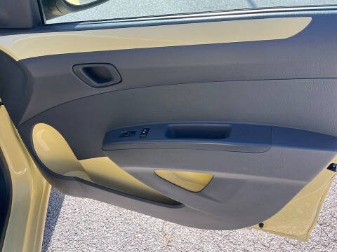 2014 Chevrolet Spark 1LT Manual