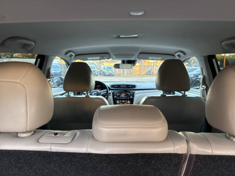 2020 Nissan Rogue Sport SV