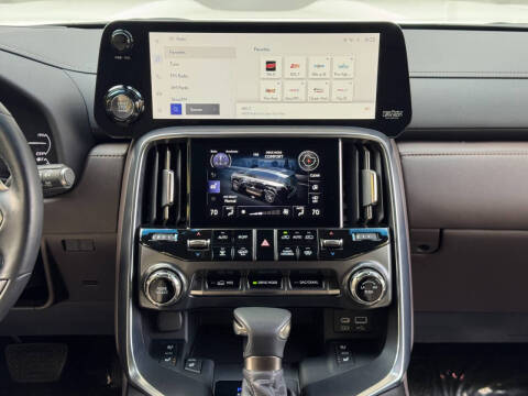 2023 Lexus LX 600 Luxury