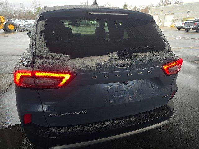 2024 Ford Escape Platinum