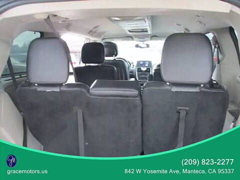 2014 Chrysler Town and Country Touring