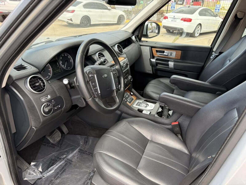2016 Land Rover LR4