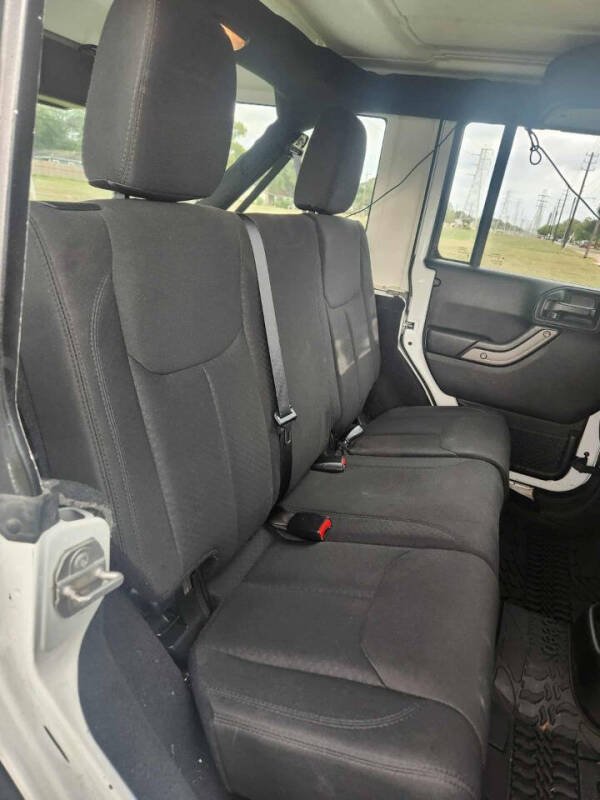 2017 Jeep Wrangler Unlimited Sport RHD