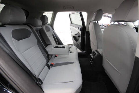 2024 Volkswagen Taos SE 4Motion