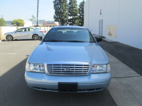 2004 Ford Crown Victoria