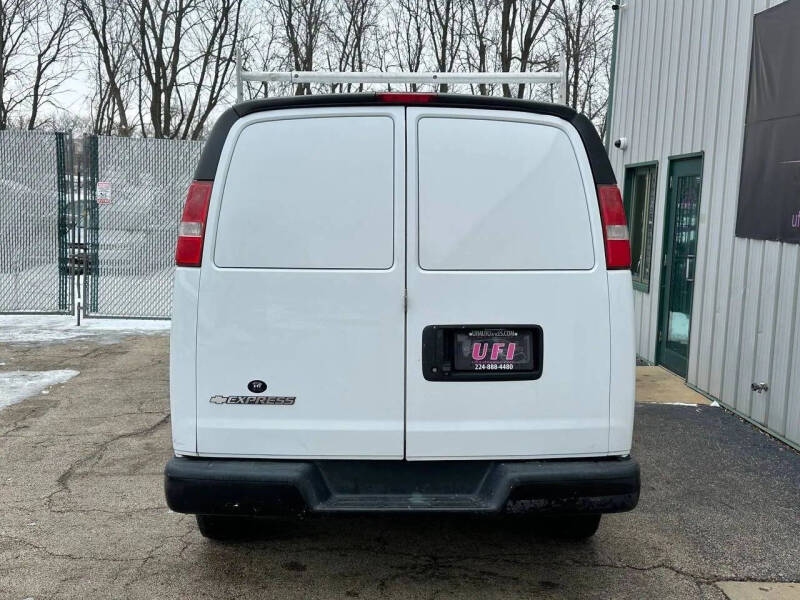 2018 Chevrolet Express 2500