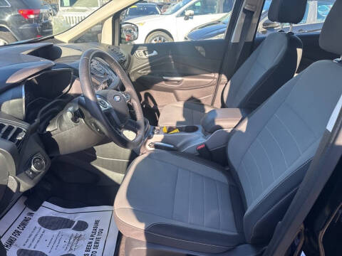 2016 Ford C-MAX Hybrid SE