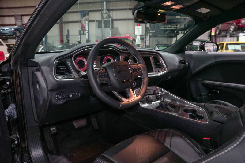 2016 Dodge Challenger SRT Hellcat
