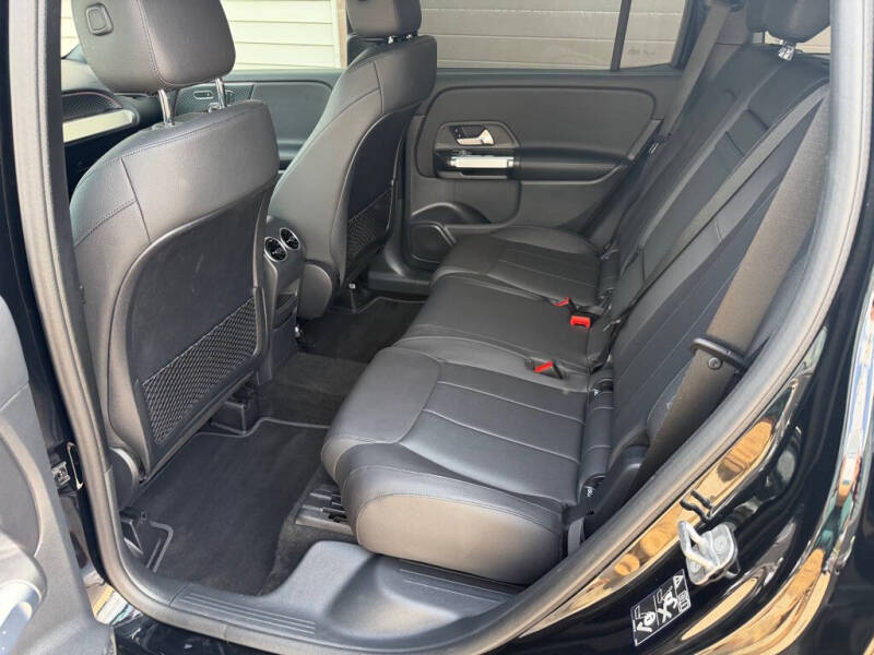 2025 Mercedes-Benz GLB GLB 250 4MATIC