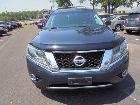 2016 Nissan Pathfinder SL
