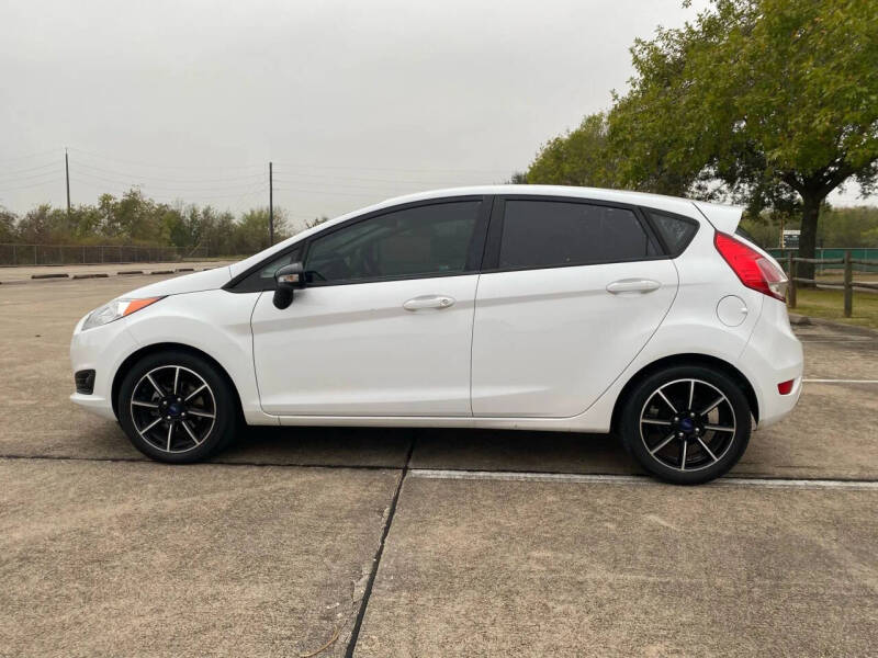 2016 Ford Fiesta SE