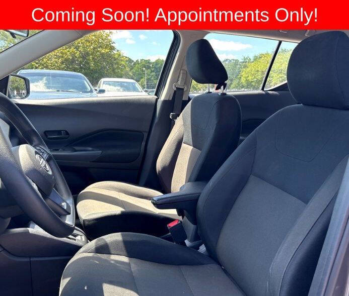 2024 Nissan Kicks S