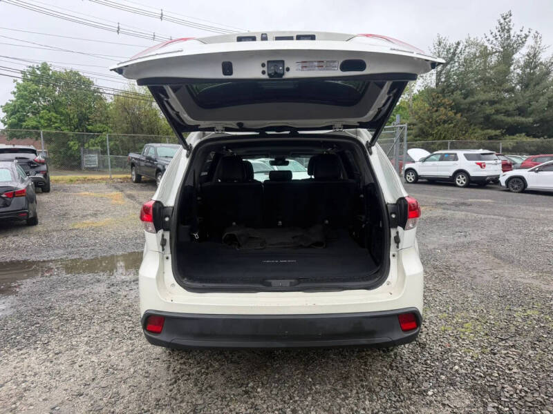 2017 Toyota Highlander