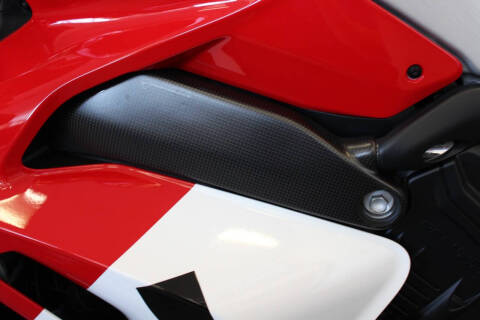 2024 Ducati Panigale V4 R