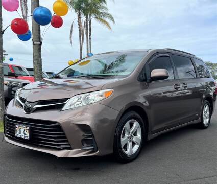 2018 Toyota Sienna for sale at PONO'S USED CARS in Hilo HI