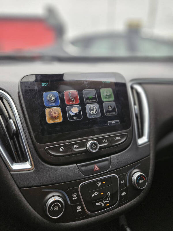 2017 Chevrolet Malibu LT