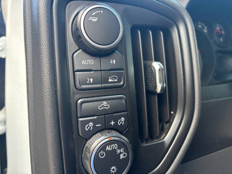 2019 Chevrolet Silverado 1500 Custom