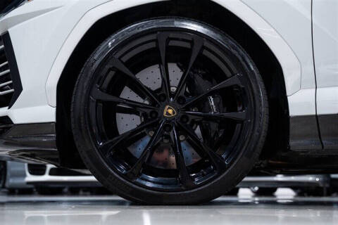 2022 Lamborghini Urus