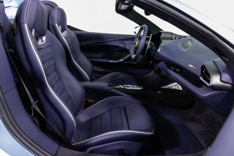 2025 Ferrari 296 GTS