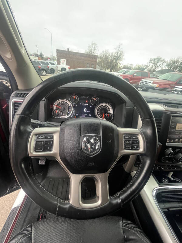 2016 RAM 1500 Laramie