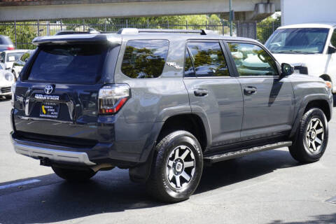 2024 Toyota 4Runner TRD Off-Road