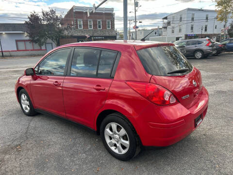 2008 Nissan Versa 1.8 S