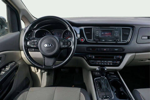 2015 Kia Sedona
