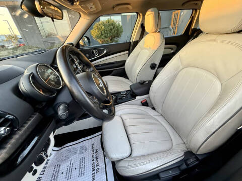 2016 MINI Clubman Cooper