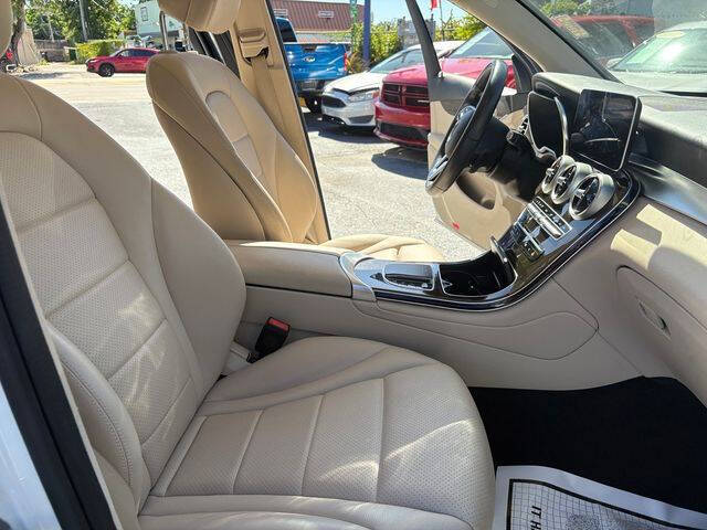 2022 Mercedes-Benz GLC GLC 300