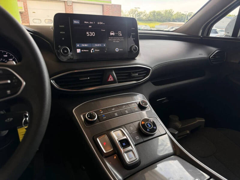 2023 Hyundai Santa Fe SE