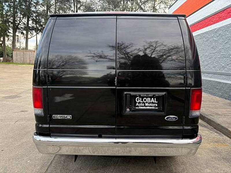 2013 Ford E-Series E-150